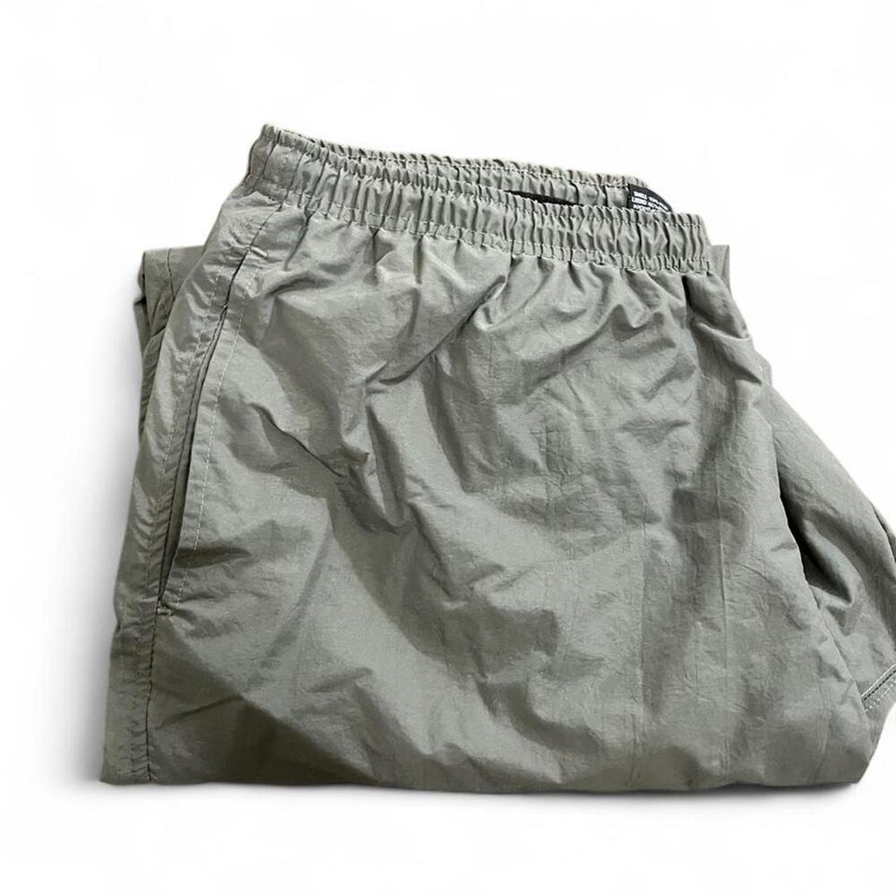 Gray outersport shorts size xl